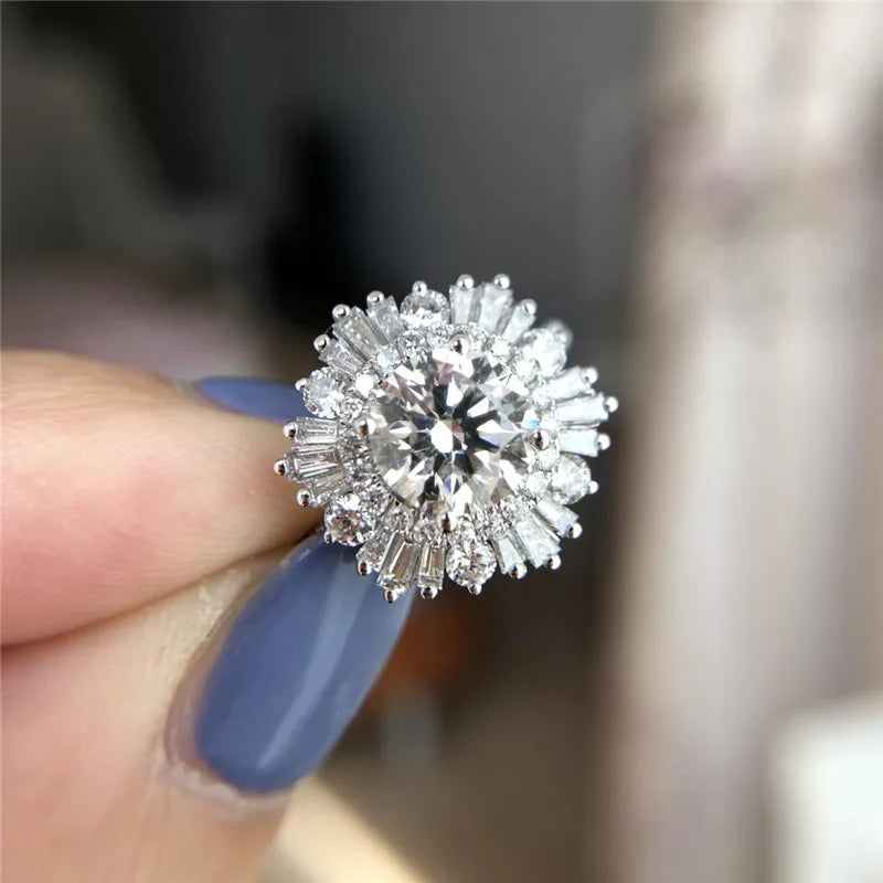 Huitan Fresh Style Female Rings with Dazzling Crystal Cubic Zirconia Bling Accessories for Dance Party Fashion Jewelry for Women