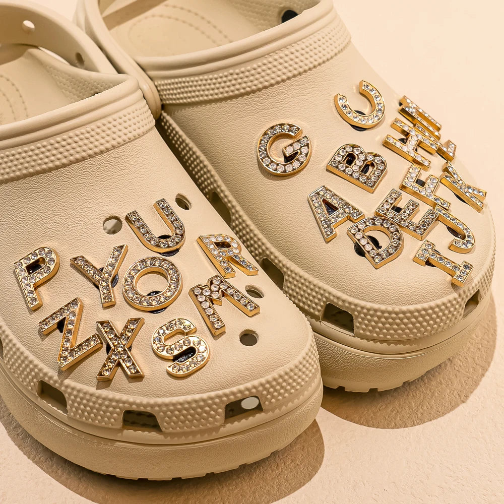 1pcs Letters Luxury Shoe Charms Alphabet Shoe Decorations Pins for Sandals Women Girls Gifts Bling Accessories